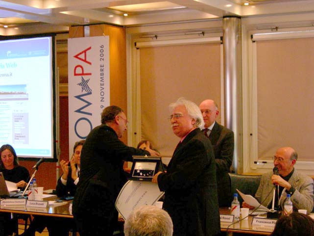 Premio Euromediterraneo 2006 a √i√i