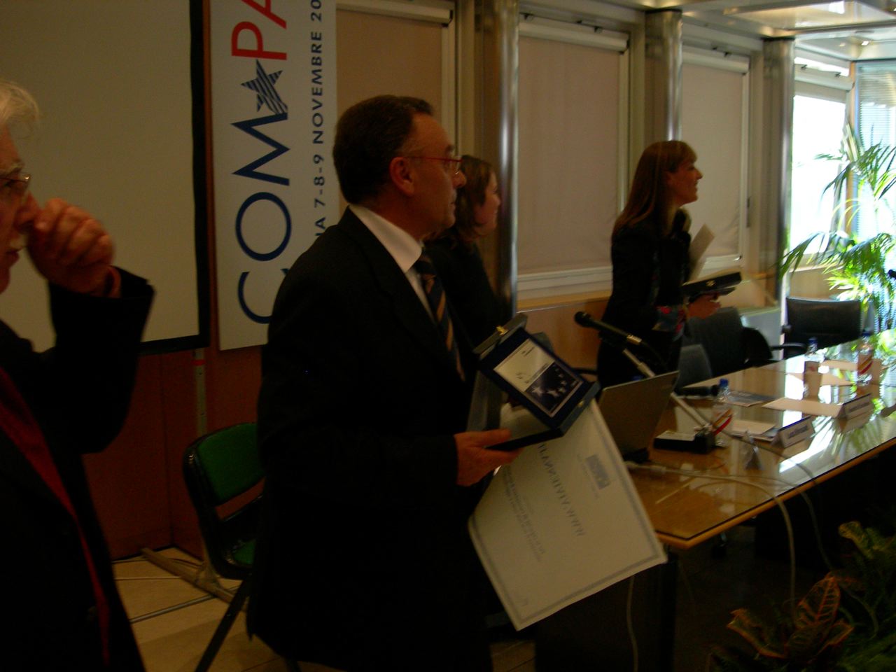 Premio Euromediterraneo 2006 a √i√i