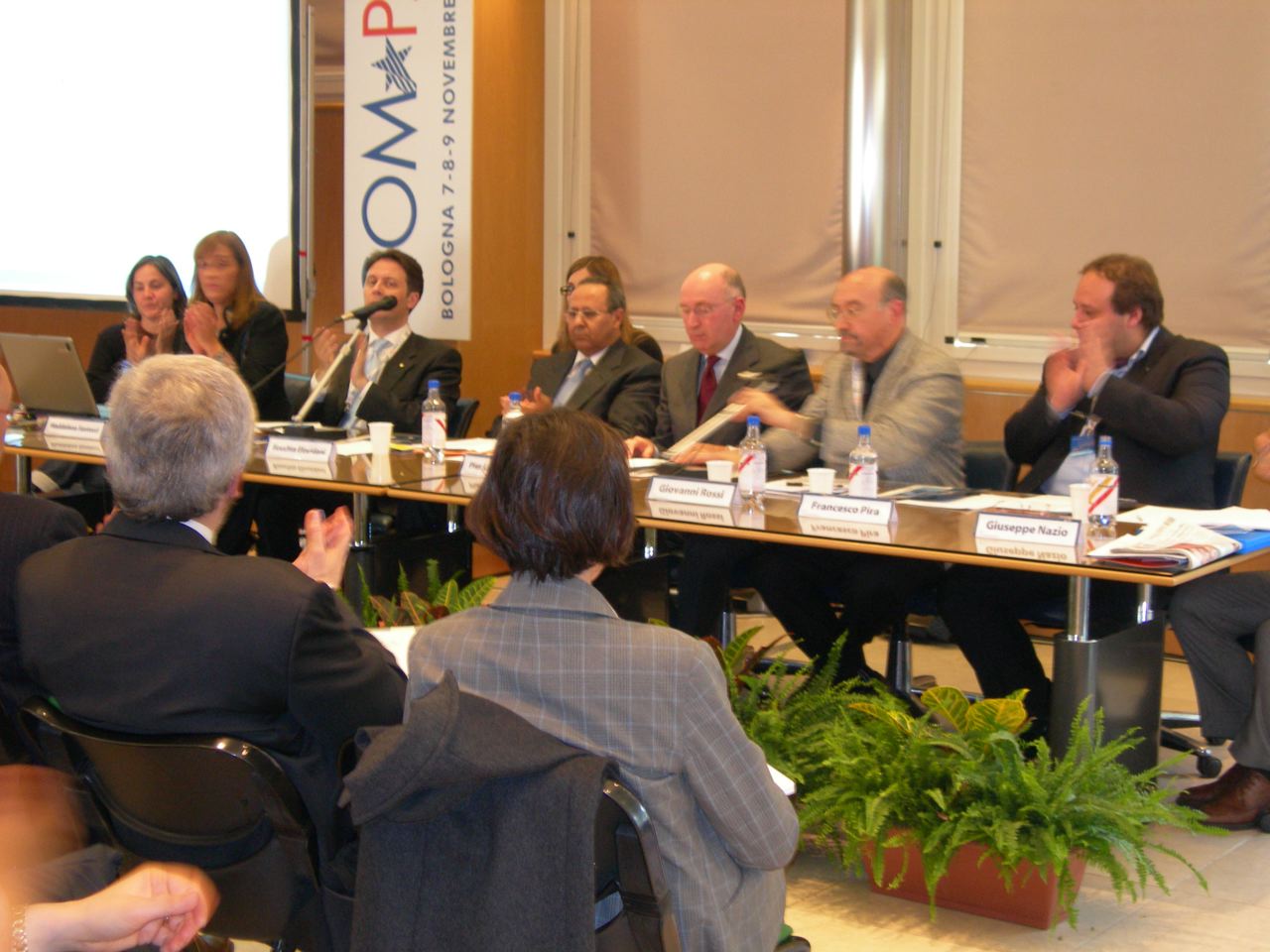 Premio Euromediterraneo 2006 a √i√i