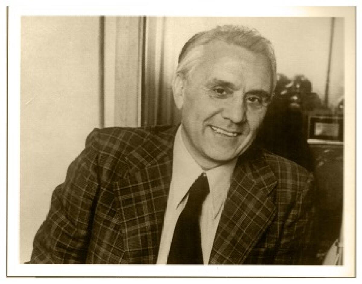 Enna. Saggio su Umberto Domina di Anna Maria De Francisco - 