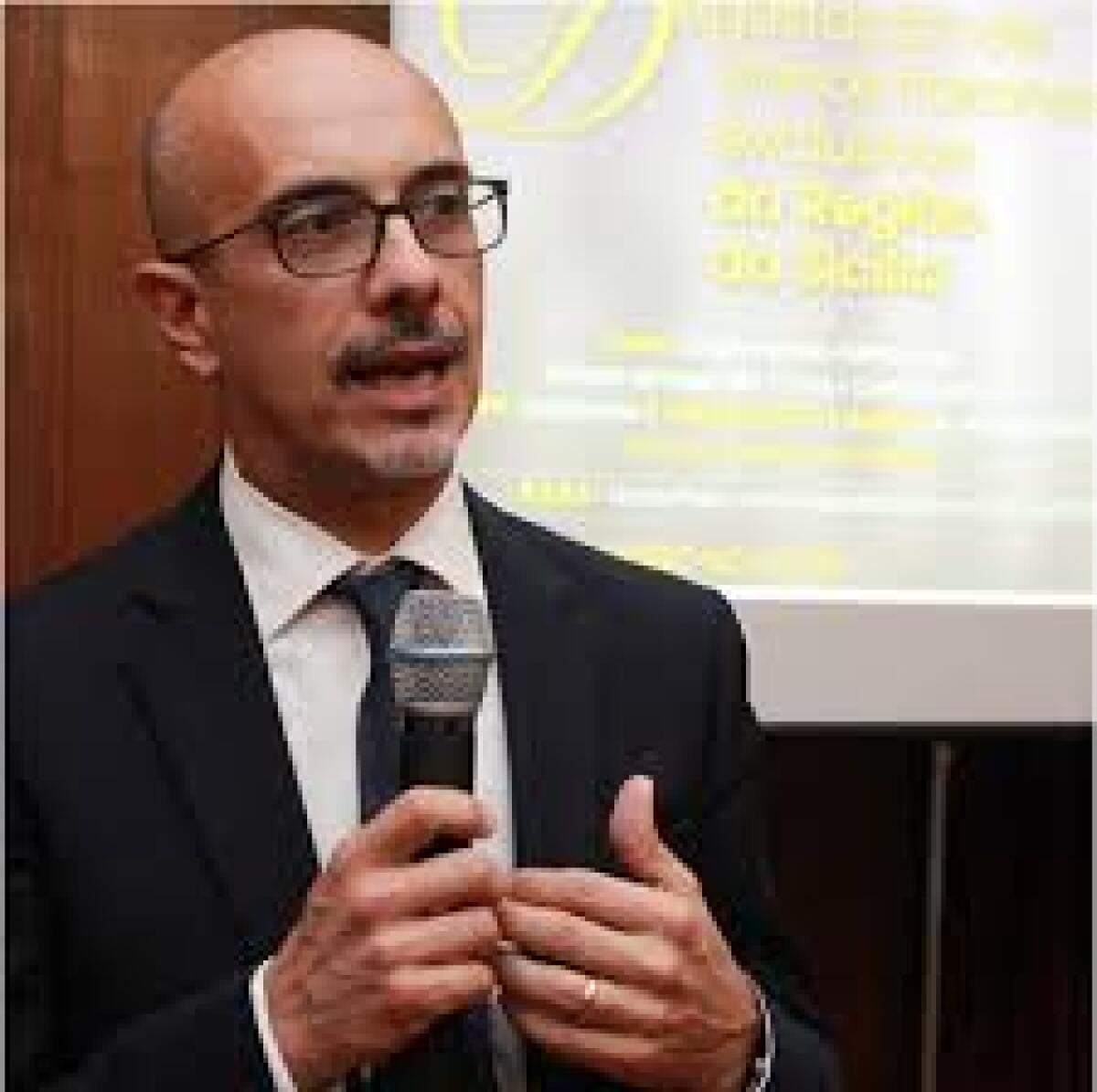 "Tra la mia perduta gente" - by Michele Sabatino - Michele Sabatino