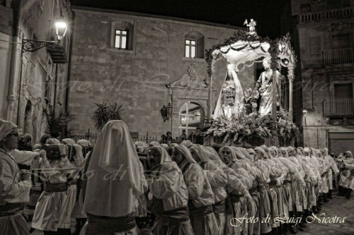 Enna. U Santu Patriarca: San Giuseppe - Le tavolate