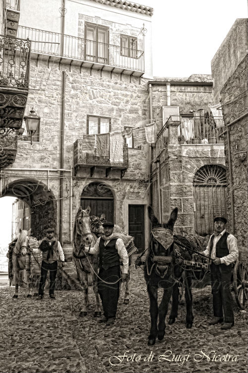 Enna. U Santu Patriarca: San Giuseppe - Le tavolate