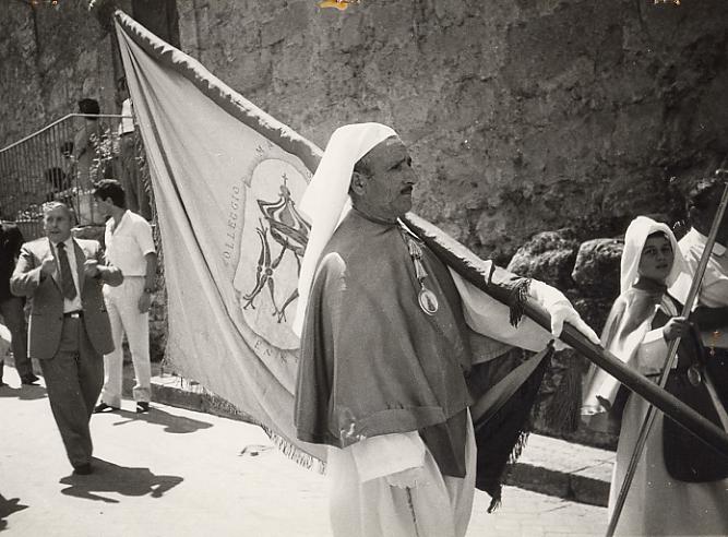 Enna. La festa di Maria SS. di Valverde (ultima domenica di agosto) - video processione
