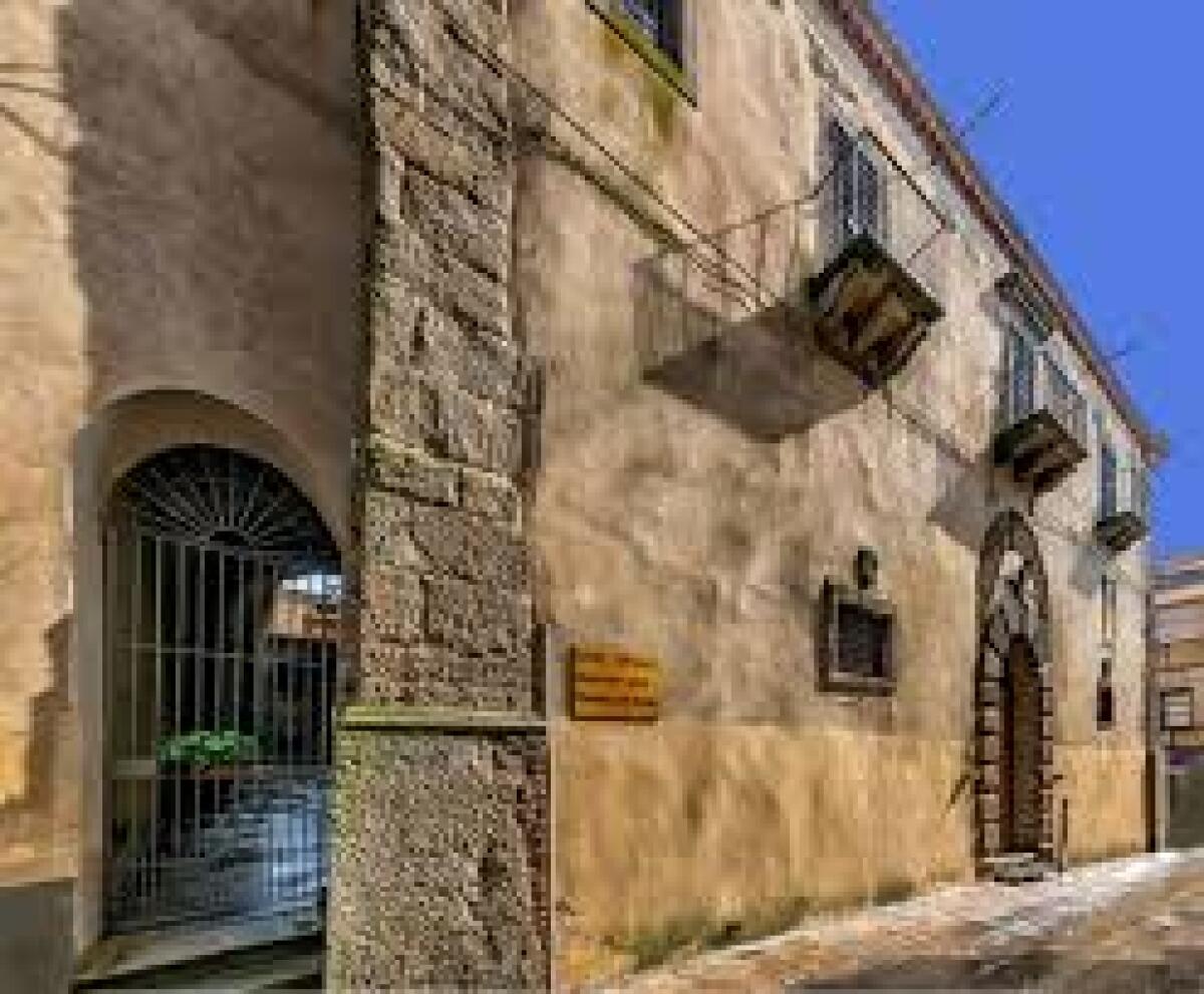 Troina. 10° anniversario gemellaggio con paesi della Normandia e cittadinanza onoraria Cleofe Canale - 