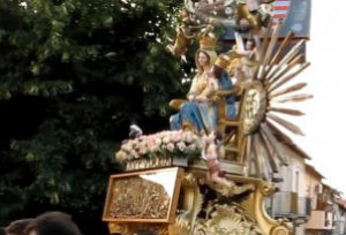 Miseria e processioni - 