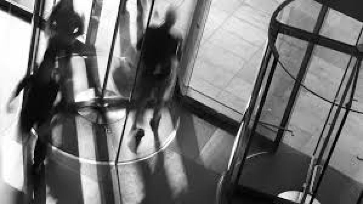 Stop alle porte girevoli per accedere alla dirigenza pubblica negli enti locali - 