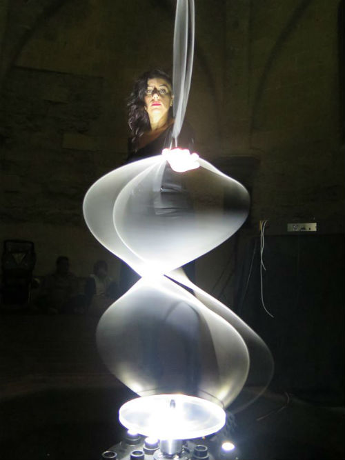 Enna √i√i: SPACETIME HELIX, torre di Federico: uno spettacolo di scultura-luce-suono