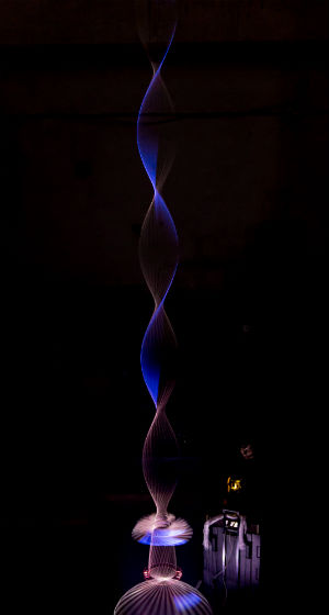 Enna √i√i: SPACETIME HELIX, torre di Federico: uno spettacolo di scultura-luce-suono