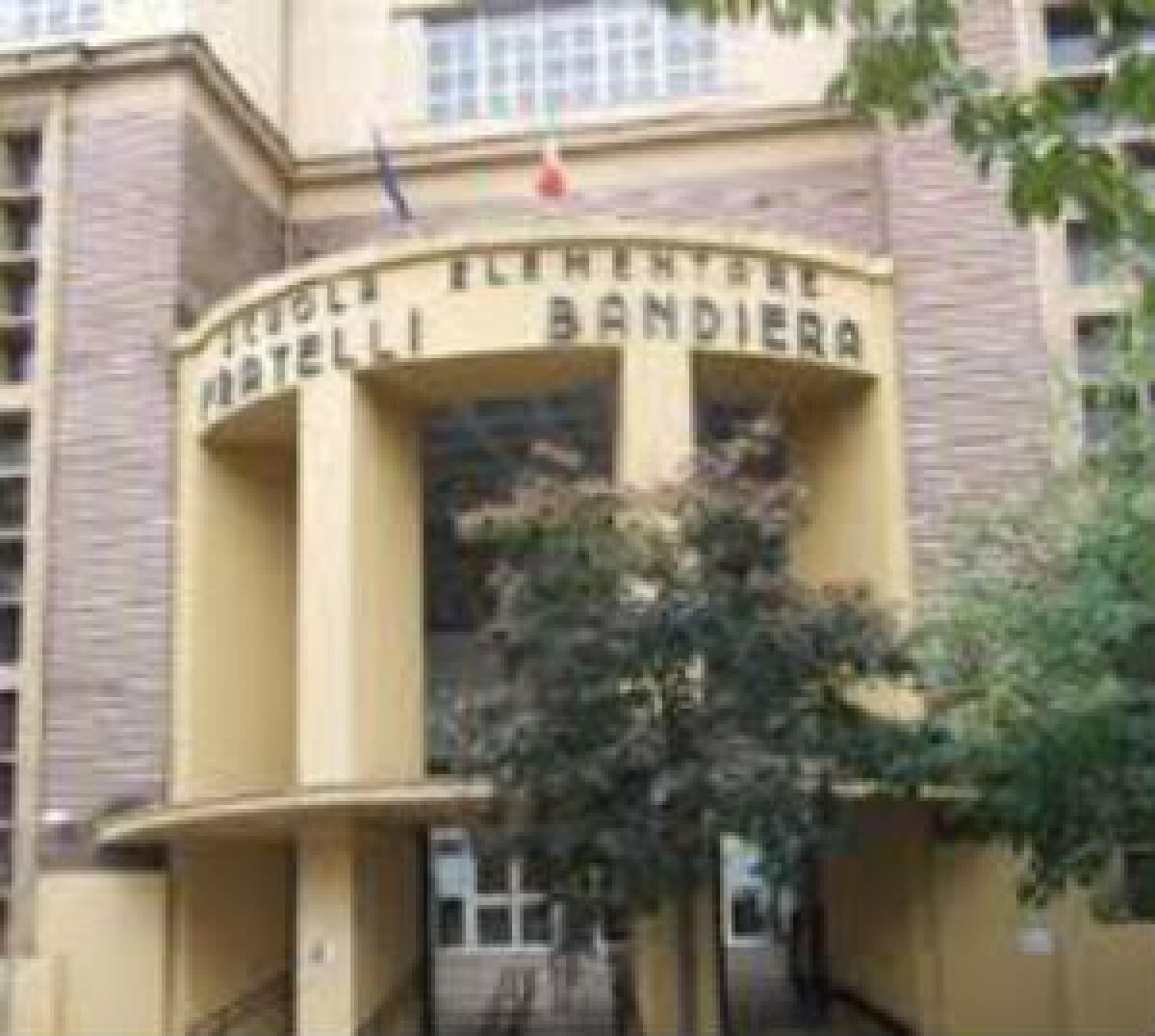 Alla scuola Fratelli Bandiera di Roma chi non prega non vede il film - 