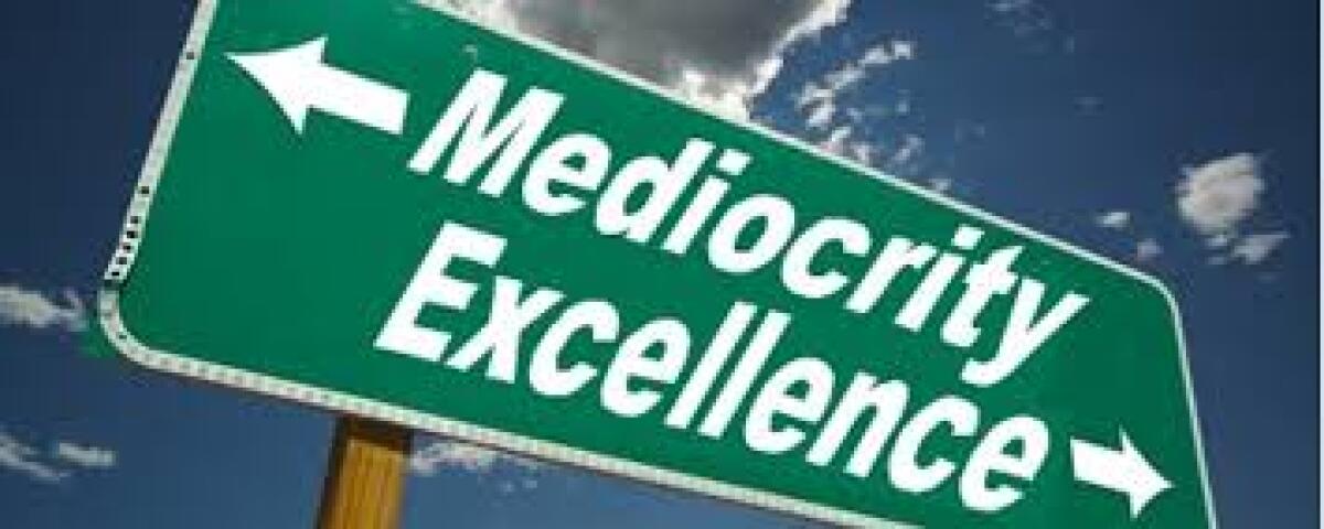 La casuale mediocrità al potere - 