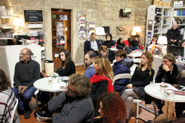 Violenza di genere. √i√i - Caffè letterario Al Kenisa e SiciliaNewsTv, convegno: "Prede da cacciare"