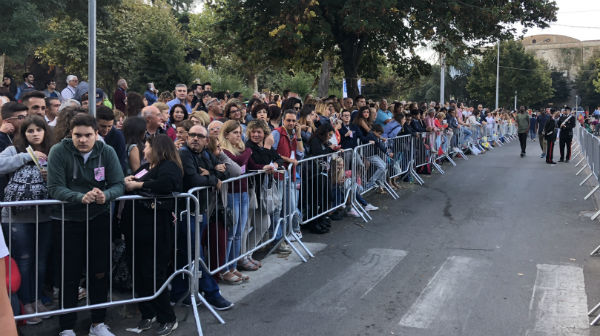 Papa Francesco a Piazza Armerina: “Non sono poche le piaghe che vi affliggono" - foto e video