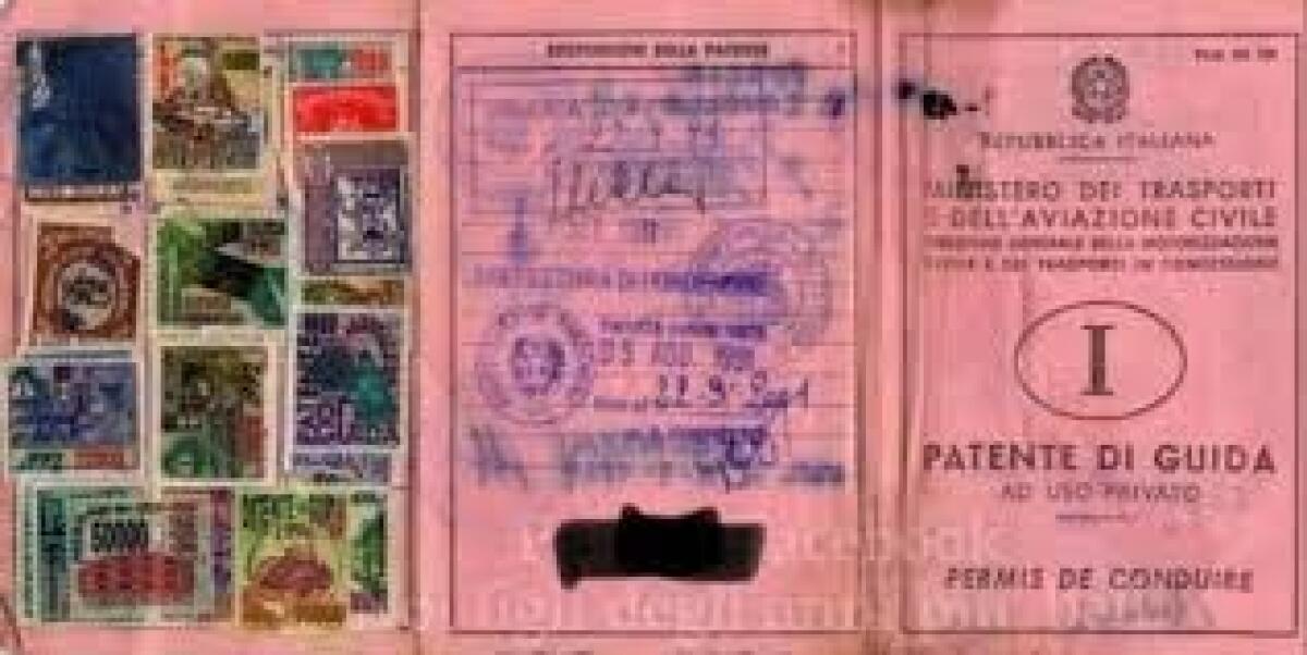 Tassa sulla patente: arriva l'IVA al 22% - 