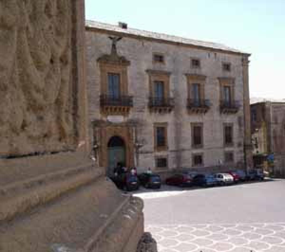 Piazza Armerina. Il Museo Trigona ed il lavaggio di cervello - 