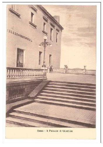 I profondi cambiamenti urbanistici di Enna (foto antiche)