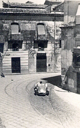 Enna. Il Giro della Cravatta