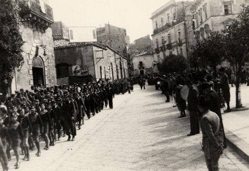 I profondi cambiamenti urbanistici di Enna (foto antiche)