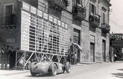 Enna. Il Giro della Cravatta