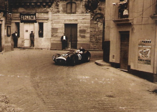 I profondi cambiamenti urbanistici di Enna (foto antiche)