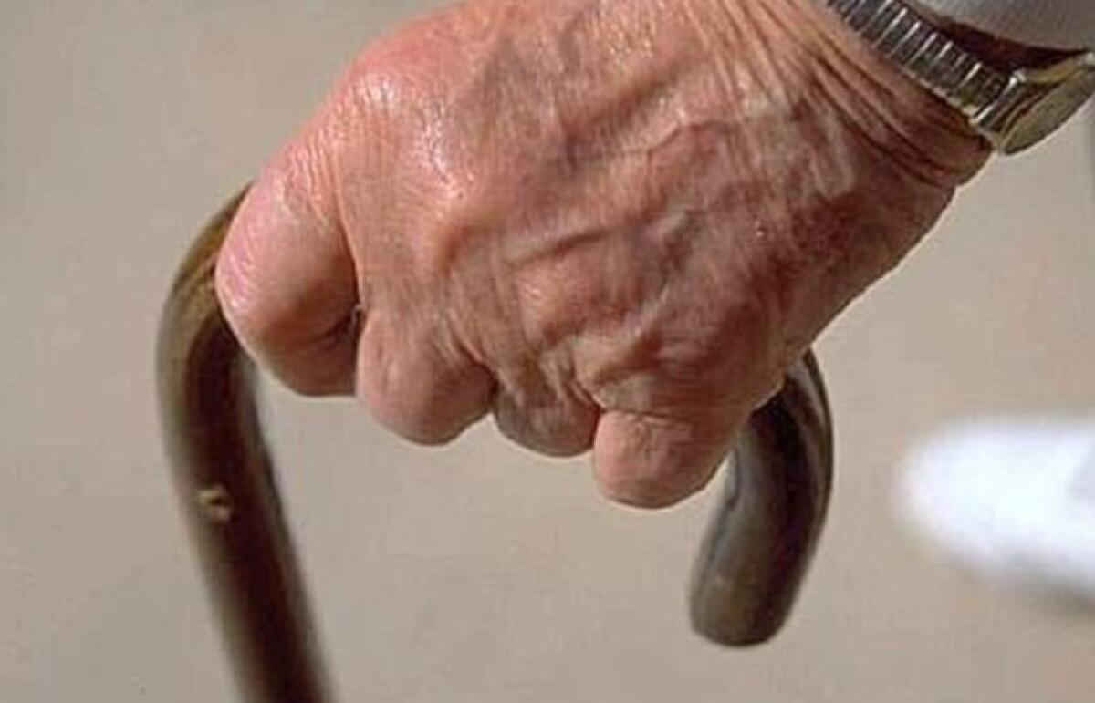 Covid. Assistenza in contesto domiciliare alla persona con demenza, suggerimenti Aima - 