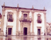 Regalbuto ieri, oggi, le piazze e i quartieri particolari