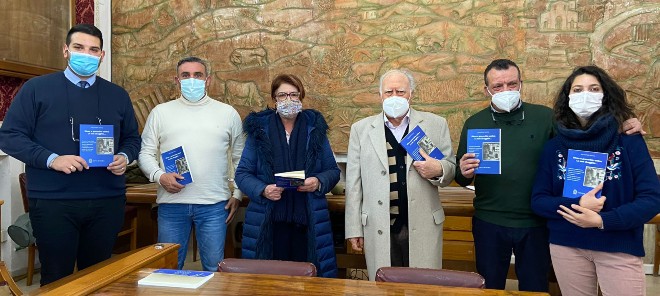 Alla riscoperta del dialetto Siciliano. Ad Agira ristampato il libro: “Dissa u proverbiu anticu ca nun sbagghia“