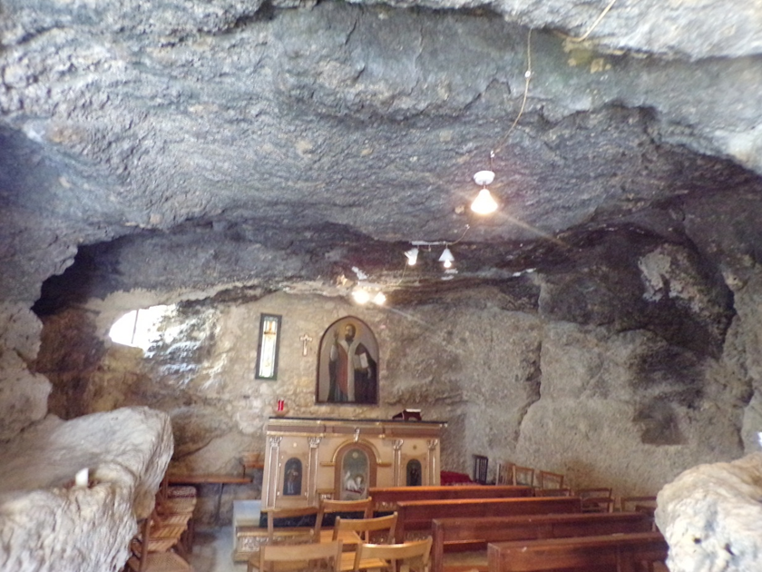 L’insediamento di Agira in età medievale dai dati storici e archeologici - Tesi Laurea by Ausilia Cardaci