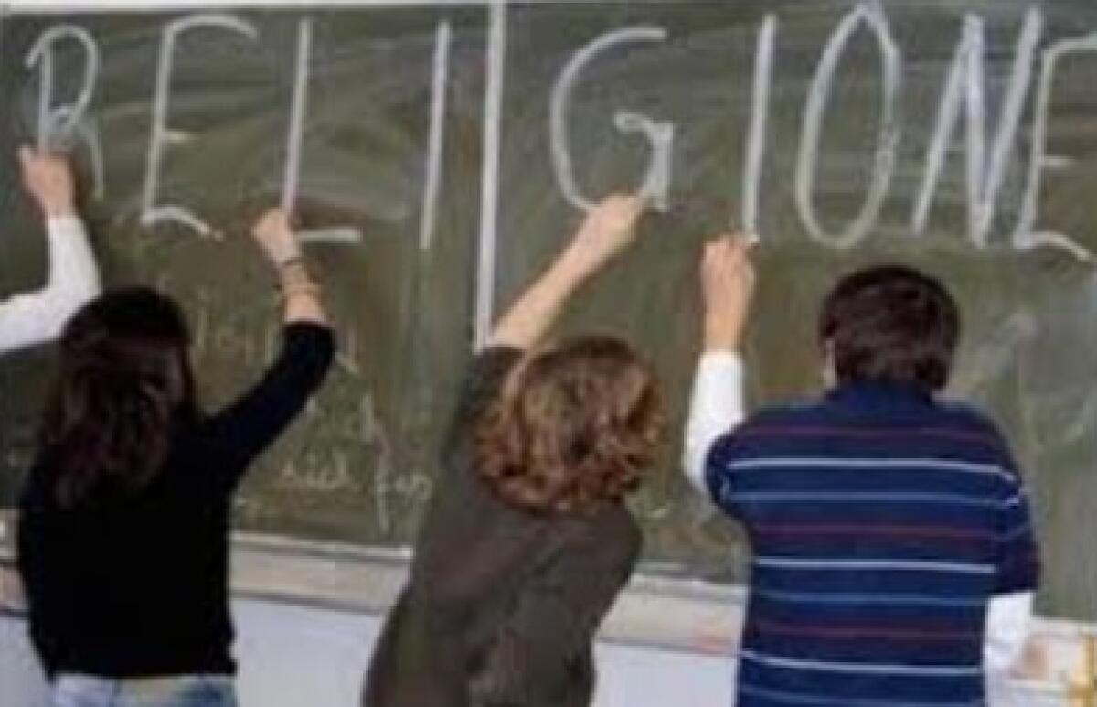 L’Italia chiede allo Stato Vaticano di pagare gli insegnanti di religione - 