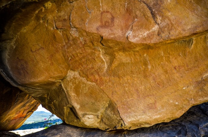 Da Cézanne a Picasso, da Kandinskij a Miró, i maestri del '900 europeo dialogano con le incisioni rupestri di Centuripe