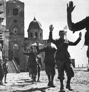 Troina: inaugurato il Museo della fotografia di Robert Capa