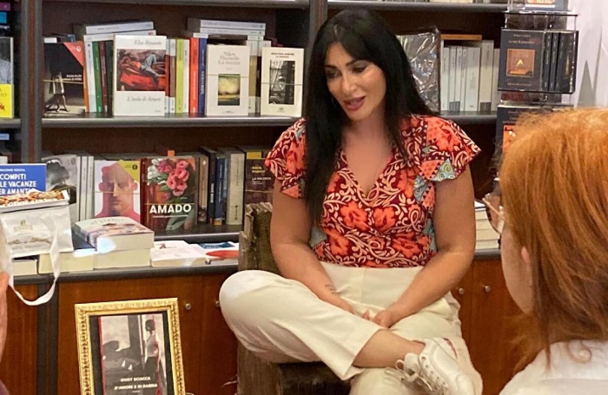 Presentato a Troina il romanzo “D’amore e di rabbia” di Giusy Sciacca - 