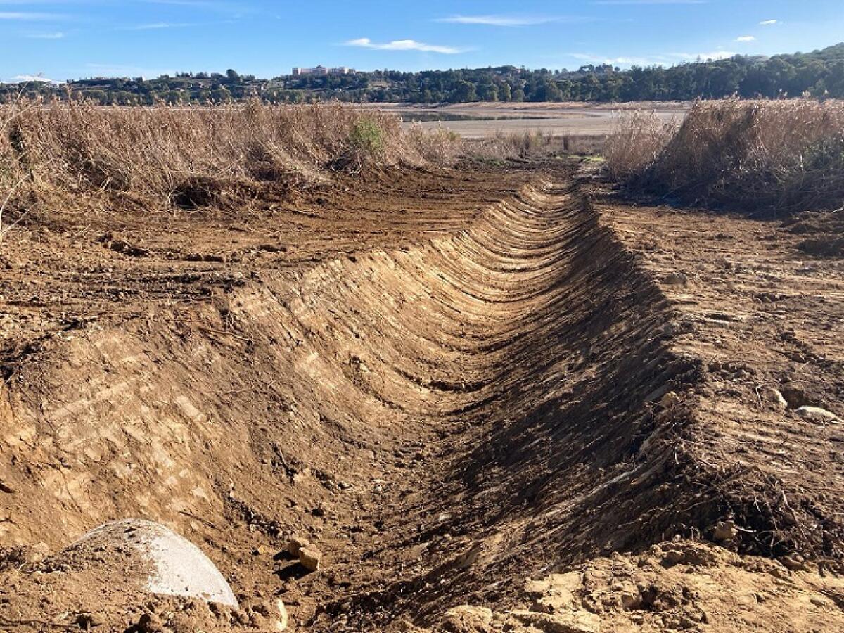 Enna. Puliti i canaloni a Pergusa. Adesso si aspetta la pioggia - 