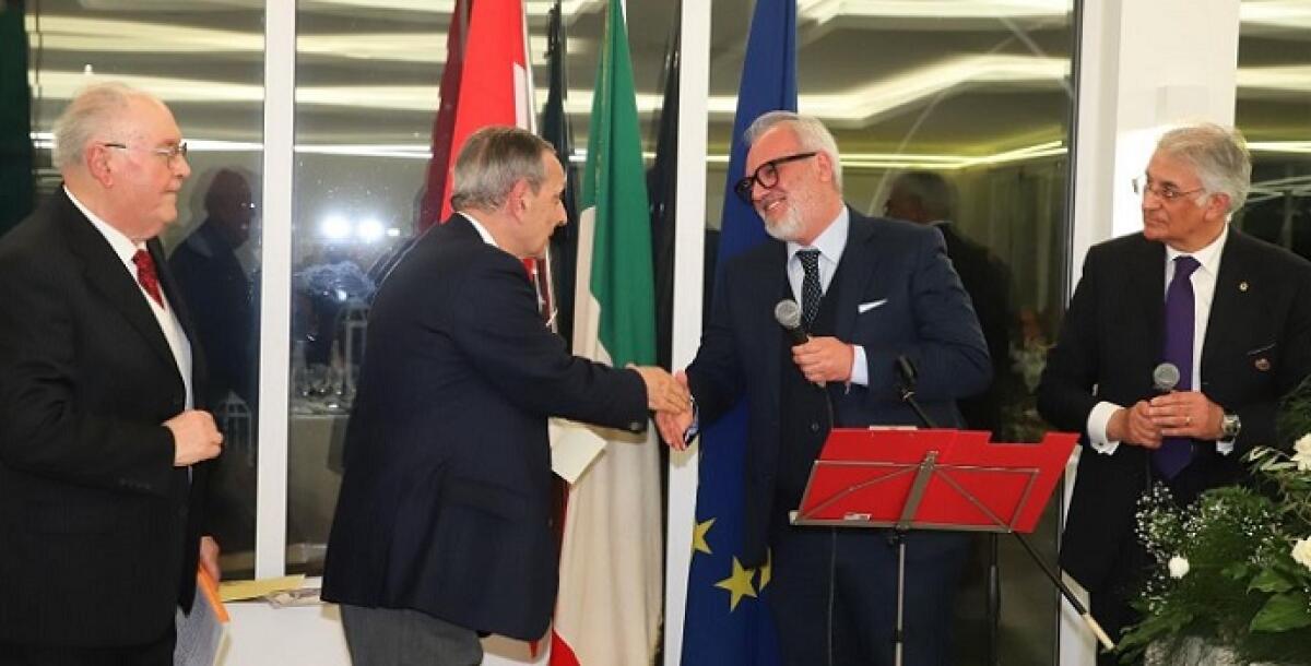Aidone. Al dott. Francesco Paolo Giordano aidonese il premio Augusto Ajon - 