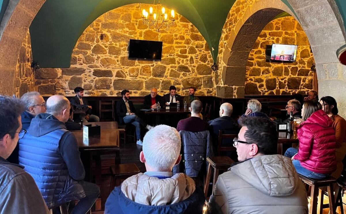 Troina. Sul conflitto israelo-palestinese se n’è parlato con con Kheit Abdelhafid, Imam della moschea di Catania - 