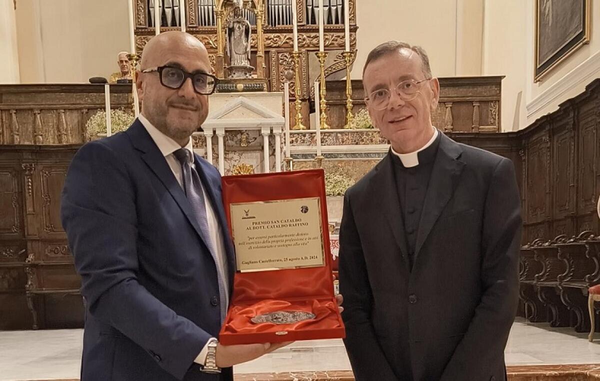 Gagliano C.to: assegnato il decimo premio San Cataldo al dott. Cataldo Raffino - 
