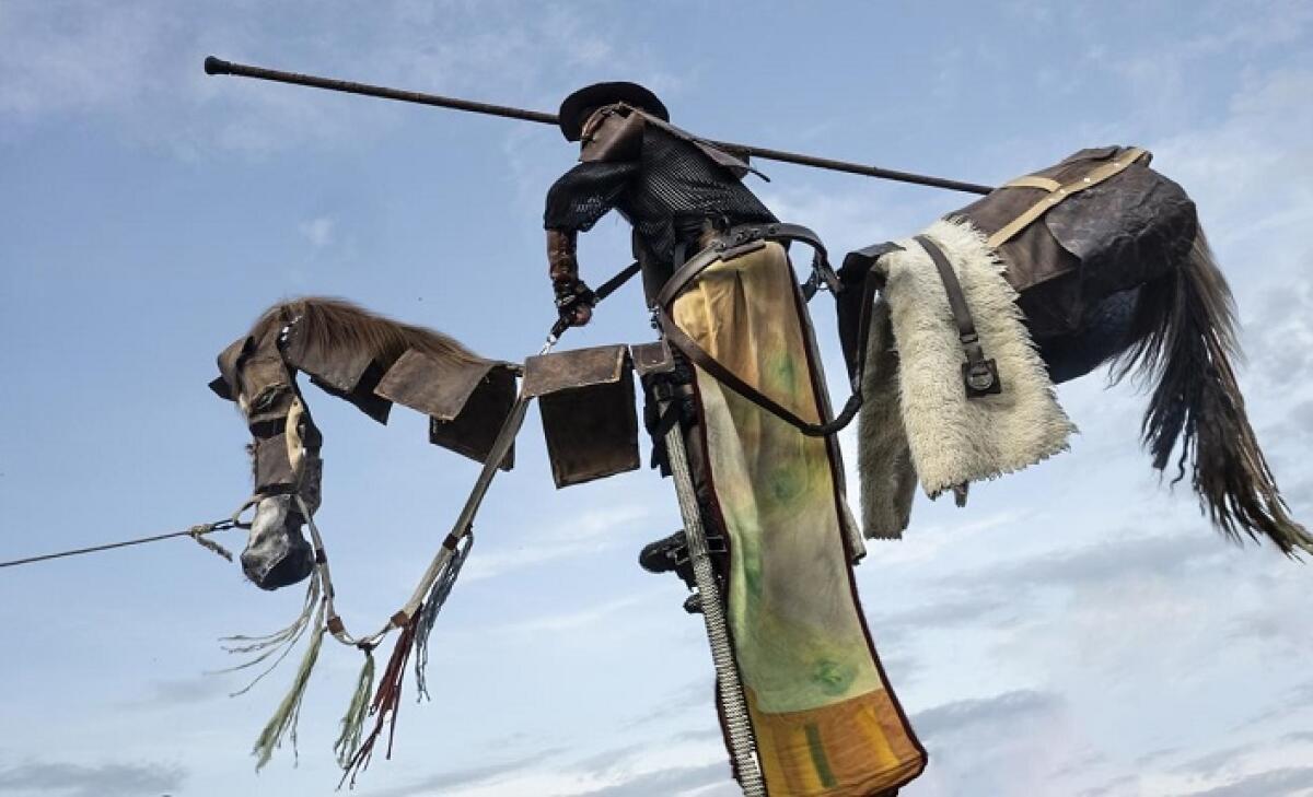 Ad Aidone in scena per le vie cittadine Don Chisciotte - 