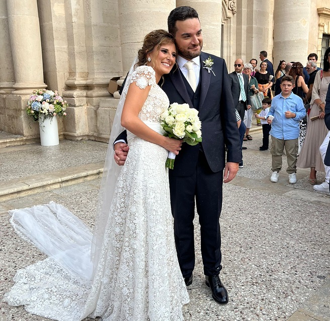 A Siracusa nel giorno del G7 nozze, lei di Gagliano C.to, e la Meloni fa gli auguri agli sposi