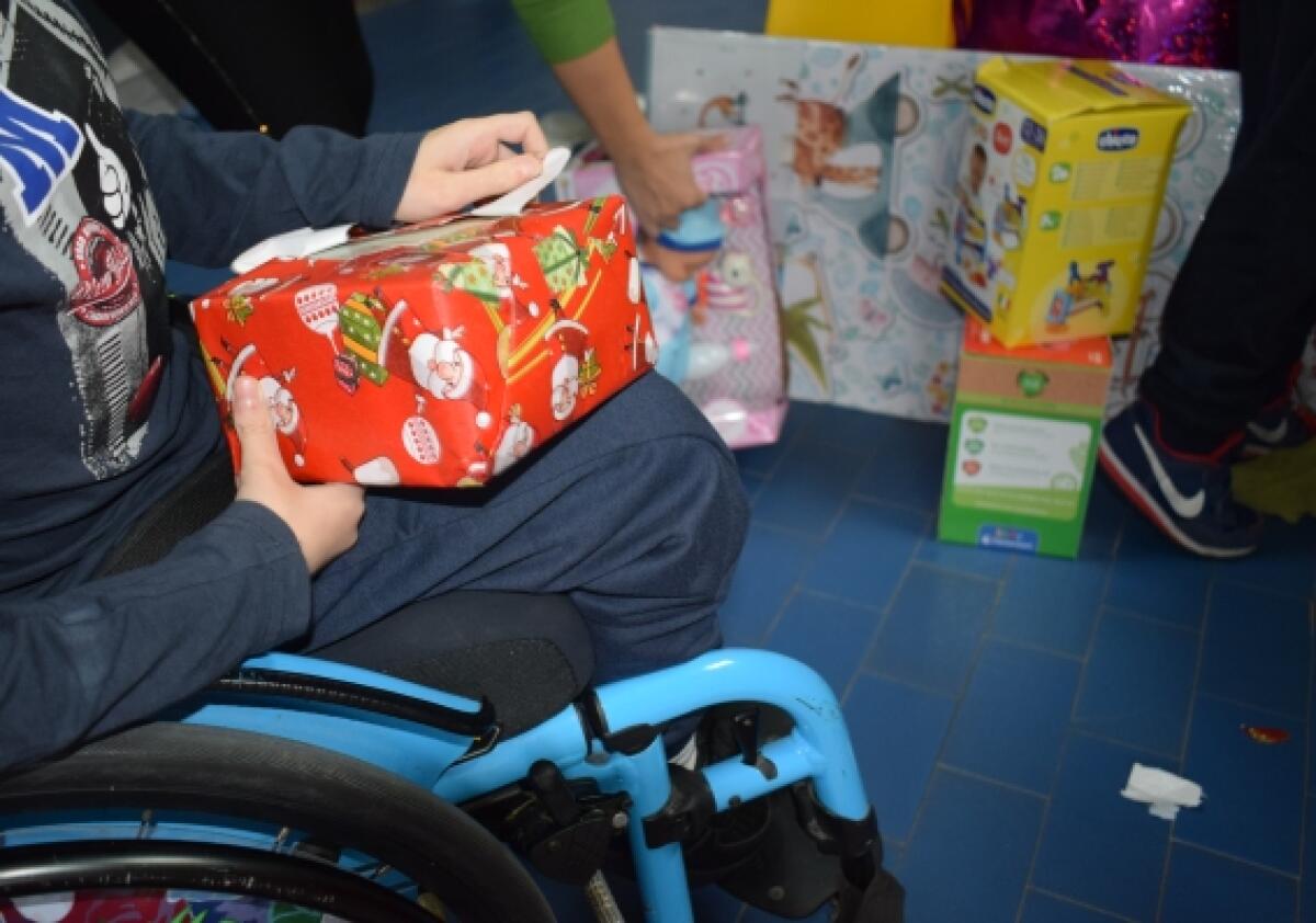 Donazione di giocattoli alla ludoteca aziendale dell'IRCCS Oasi di Troina - ????????????????????????????????????