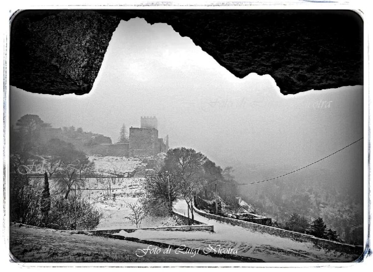 "a paisana" la nebbia di Enna - 