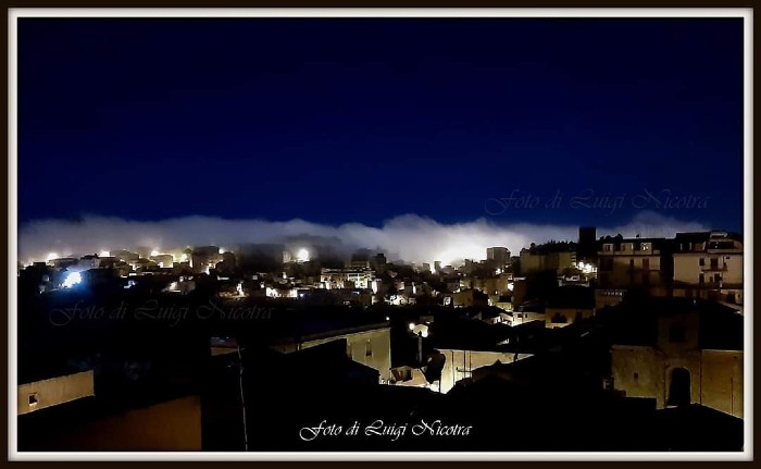 "a paisana" la nebbia di Enna