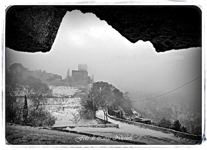 "a paisana" la nebbia di Enna