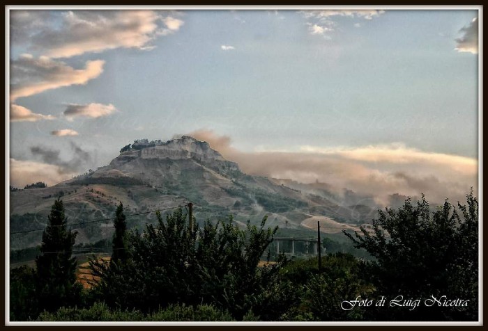 "a paisana" la nebbia di Enna