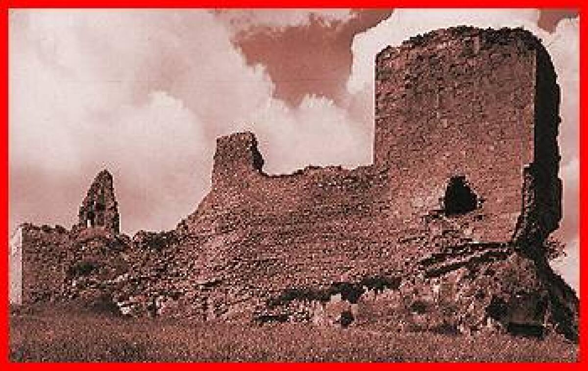 Castello di Agira o di San Filippo d'Argirò - 