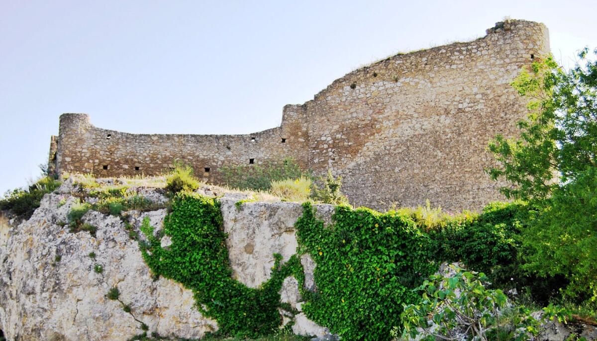 Assoro. Castello di Valguarnera - 