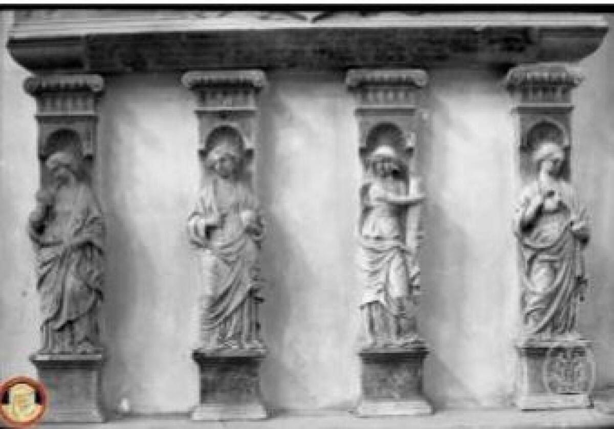 Carabinieri recuperano e restituiscono 4 colonne in marmo pregiato, con bassorilievi del Gagini, dalla Chiesa Madre di “Santa Maria Maggiore” di Pietraperzia - 