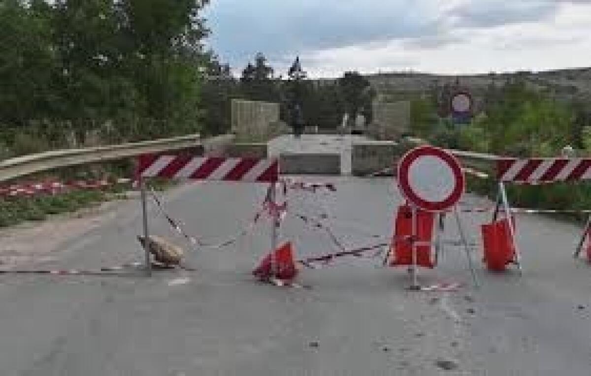 Strade in dissesto. Assoro: oltre 3,2 mln dalla Regione per Sp 7 b viadotto al km 7+134 - 