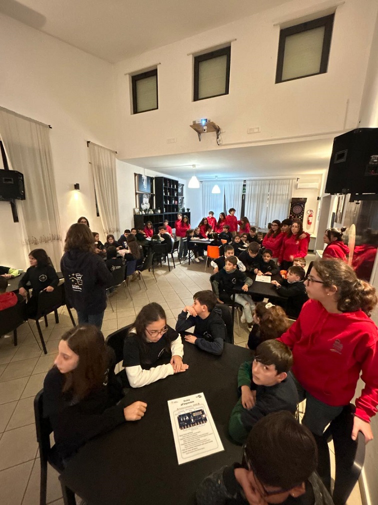 Aidone: alla scoperta dell’Universo con il Cielo itinerante. 50 bambini coinvolti nel progetto Italia brilla- Costellazioni 2025