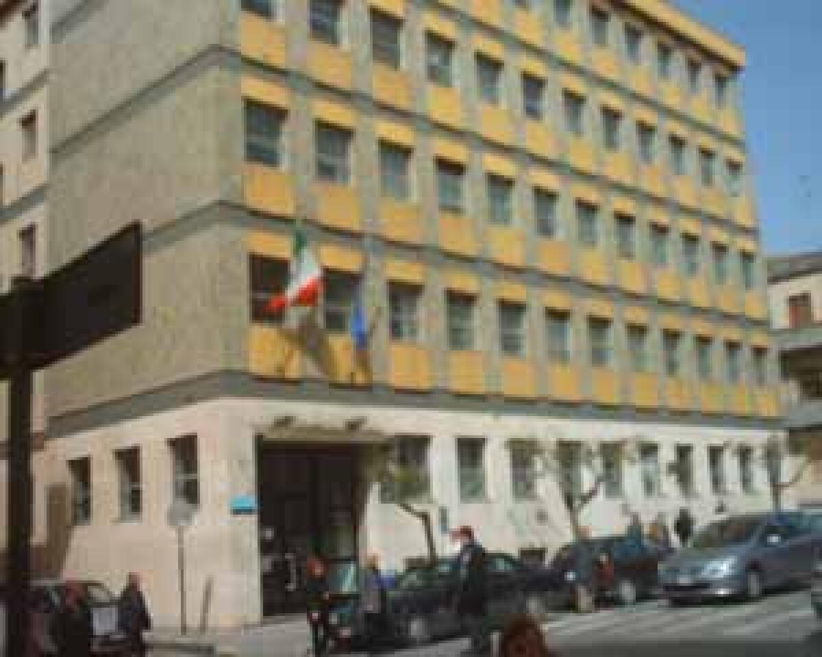 Centuripe: GdF scopre truffa all'INPS su indebita percezione indennità disoccupazione agricola - Camera