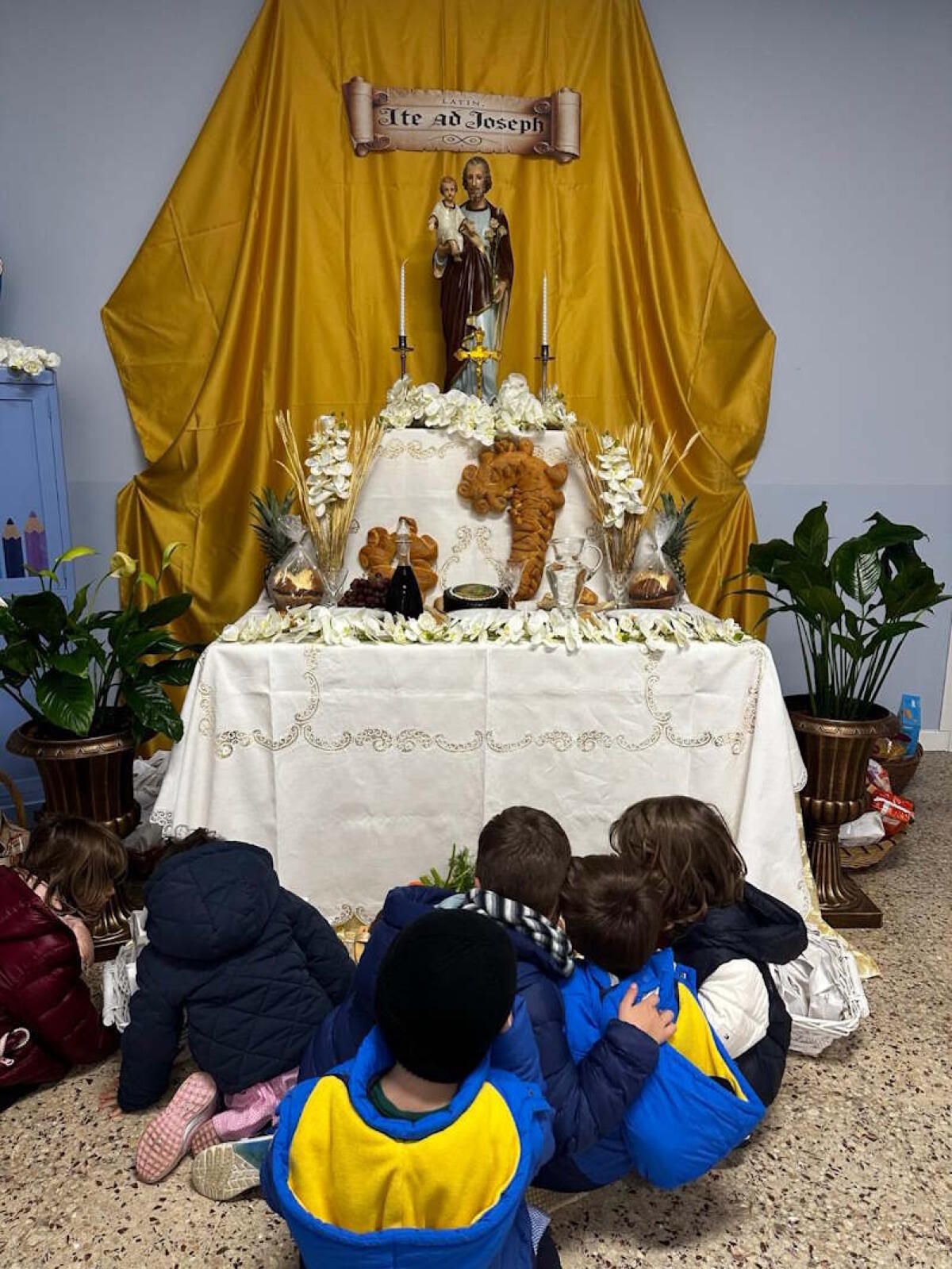 Enna. Tavolata San Giuseppe solidale all'Istituto Francescano scuola dell'infanzia - 